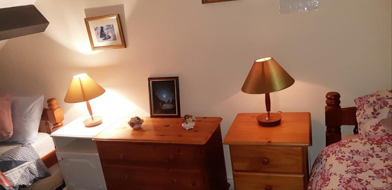 Phoenix Nights Guest House Barrow-in-Furness Exteriör bild