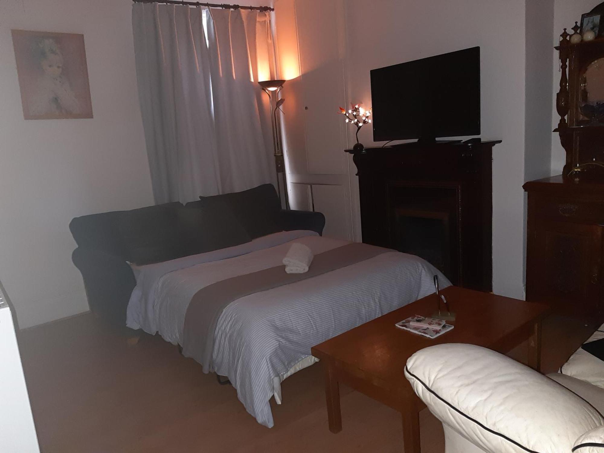 Phoenix Nights Guest House Barrow-in-Furness Exteriör bild