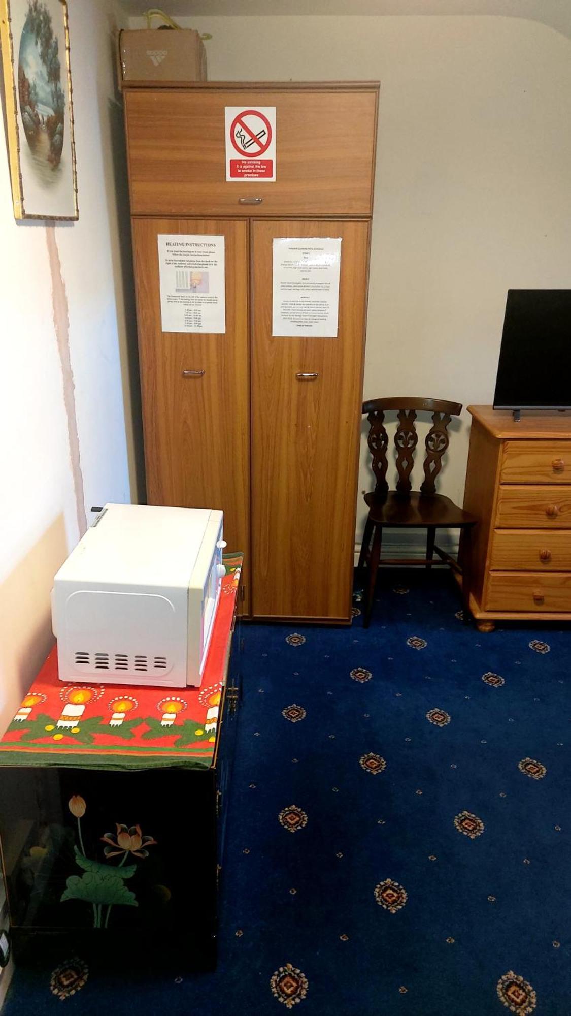 Phoenix Nights Guest House Barrow-in-Furness Exteriör bild