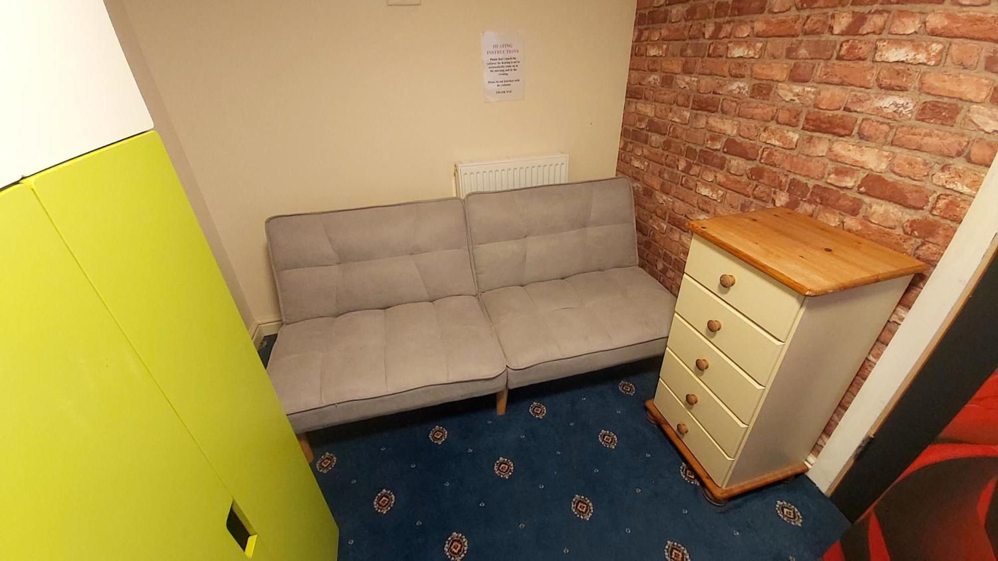 Phoenix Nights Guest House Barrow-in-Furness Exteriör bild
