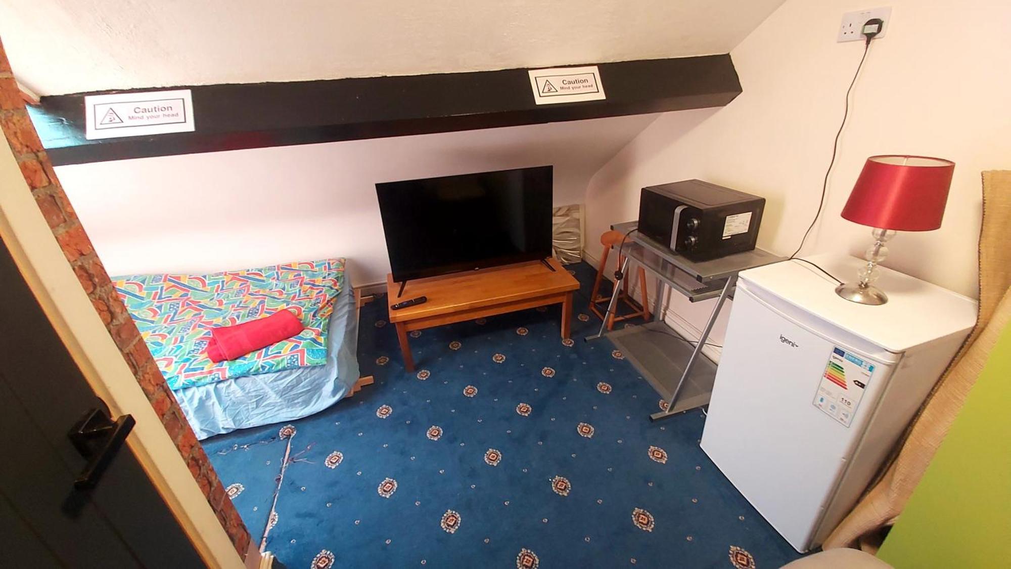 Phoenix Nights Guest House Barrow-in-Furness Exteriör bild